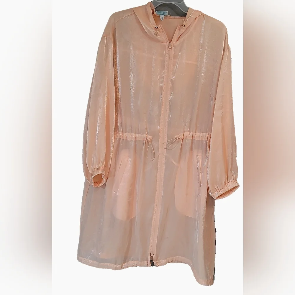 Elegant Pink Robe with‎ Silky Sheen